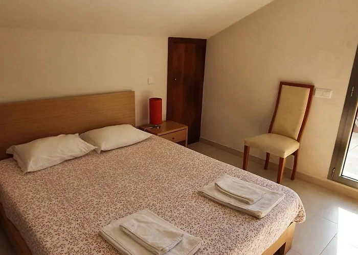 Casa Faria 2 Hotel